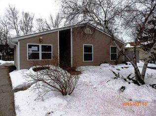 91 Rockledge Dr, Romeoville, IL 60446