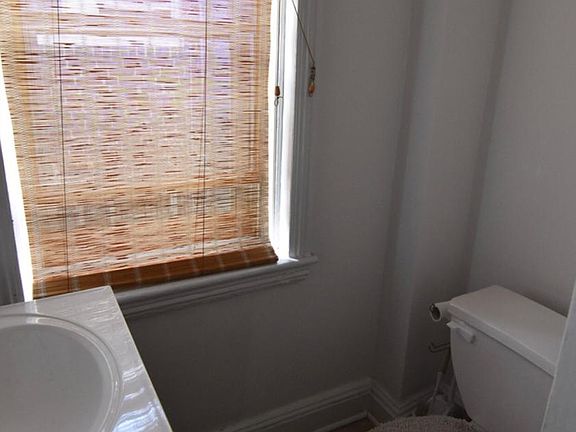 4th image of 250 South St #000003