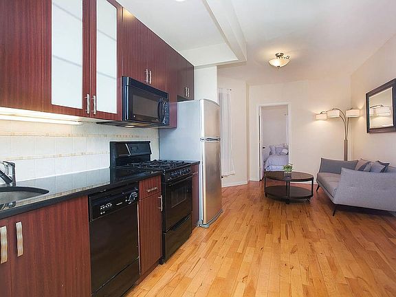 4th image of 2082 Frederick Douglass Blvd APT 1A