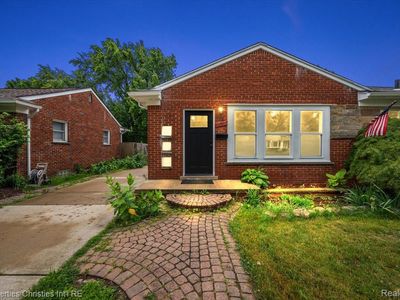 1612 Genesee Ave, Royal Oak, MI, 48073