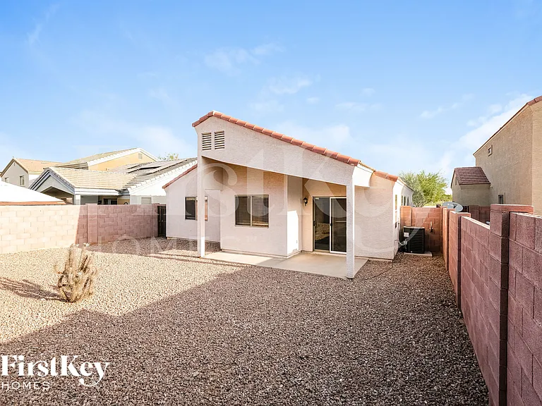 3141 W Sunland Ave — Photo 15