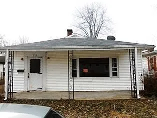 72 Perry St photo 1
