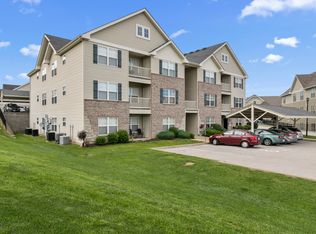323 Bramblett Hls, O'Fallon, MO 63366