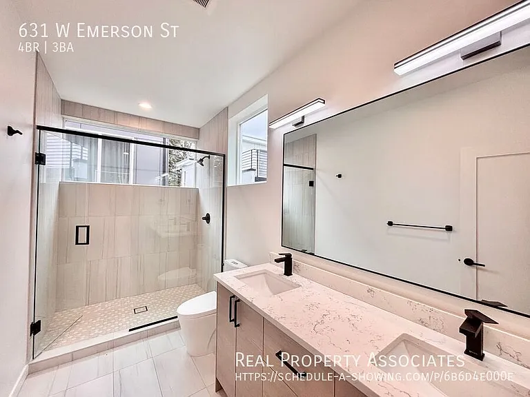 631 W Emerson St — Photo 16