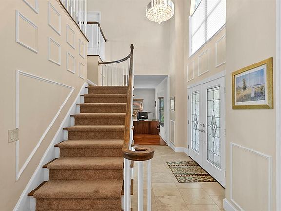 3rd image of 13548 LAKE MAGDALENE DRIVE