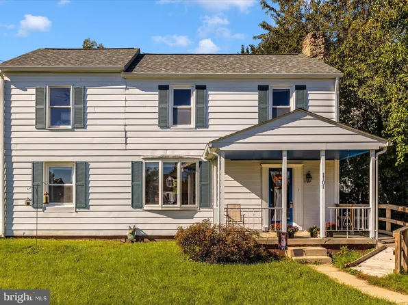 1101 Fairview Rd, Hagerstown, MD 21742