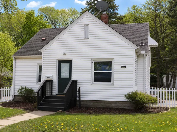 48 Sidney St E, Saint Paul, MN 55107
