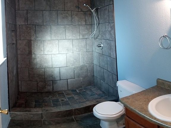 5th image of 761 Danube Way