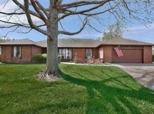 10234 W Alamo Ct, Wichita, KS 67212