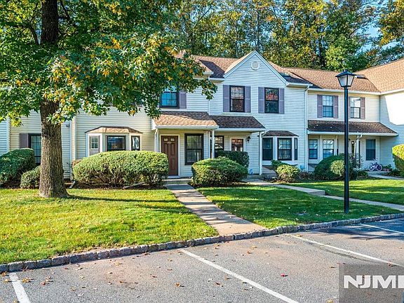 2nd image of 3302 Stonehedge Road #3302
