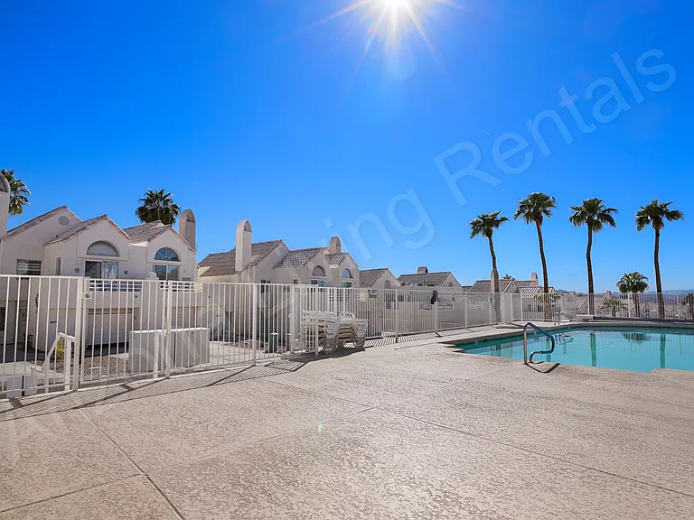 420 Acoma Blvd S #34 — Photo 21