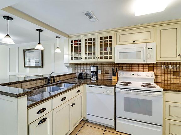 4th image of 32 S Forest Beach Dr APT 26