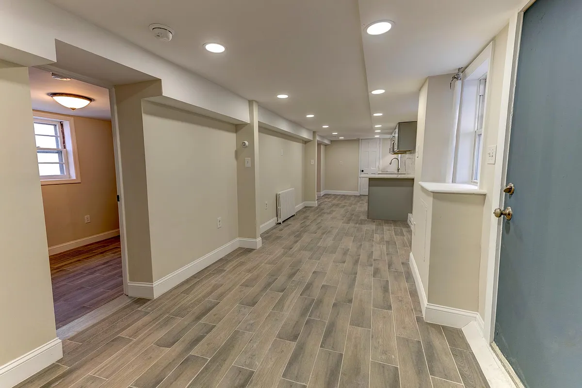 Building Photo - 85 Florida St #2