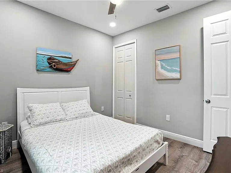 10140 Carolina St — Photo 33