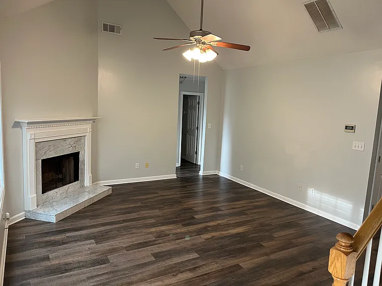 314 Fletcher Ct — Photo 4