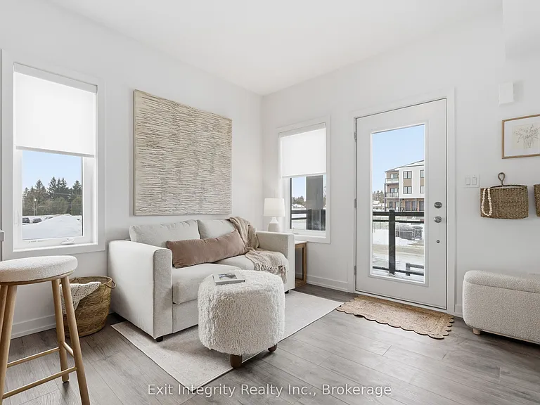 42 Lowes Rd W #92 — Photo 3