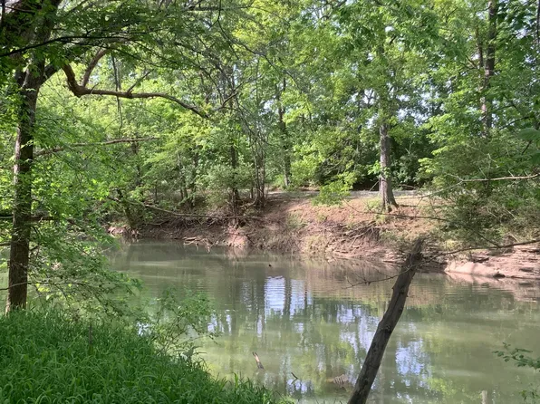 1600 Mill Creek Pike, Lawrenceburg, KY 40342