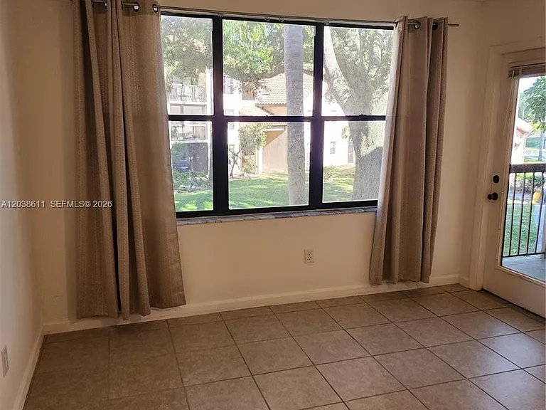 4401 W McNab Rd #16 — Photo 13