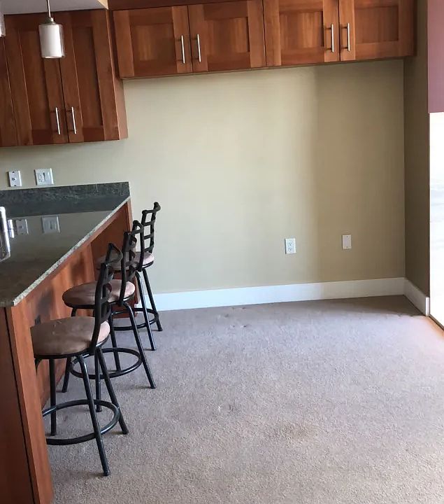 Extra cabinet bar stool