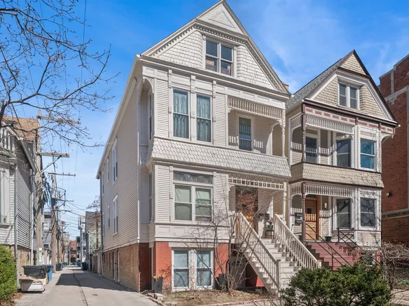 1042 W Barry Ave, Chicago, IL 60657