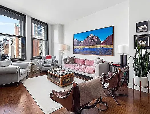1182 Broadway APT 8B photo 1