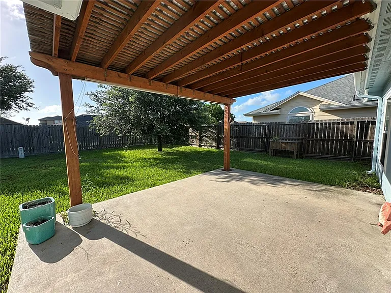 1132 Imperial St — Photo 17