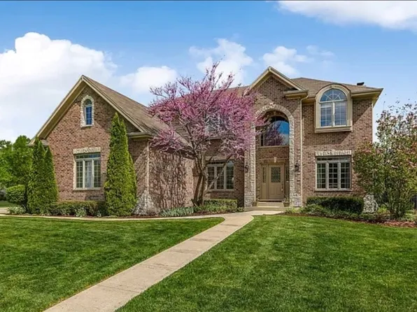 2227 Spartina Rd, Naperville, IL 60564