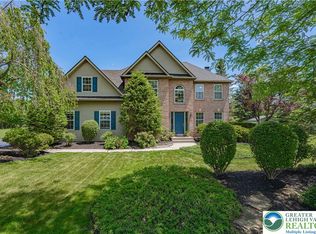 2319 Chardonnay Dr, Macungie, PA 18062