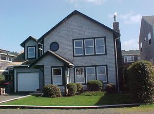 3163 S Pacific St, Cannon Beach, OR 97110