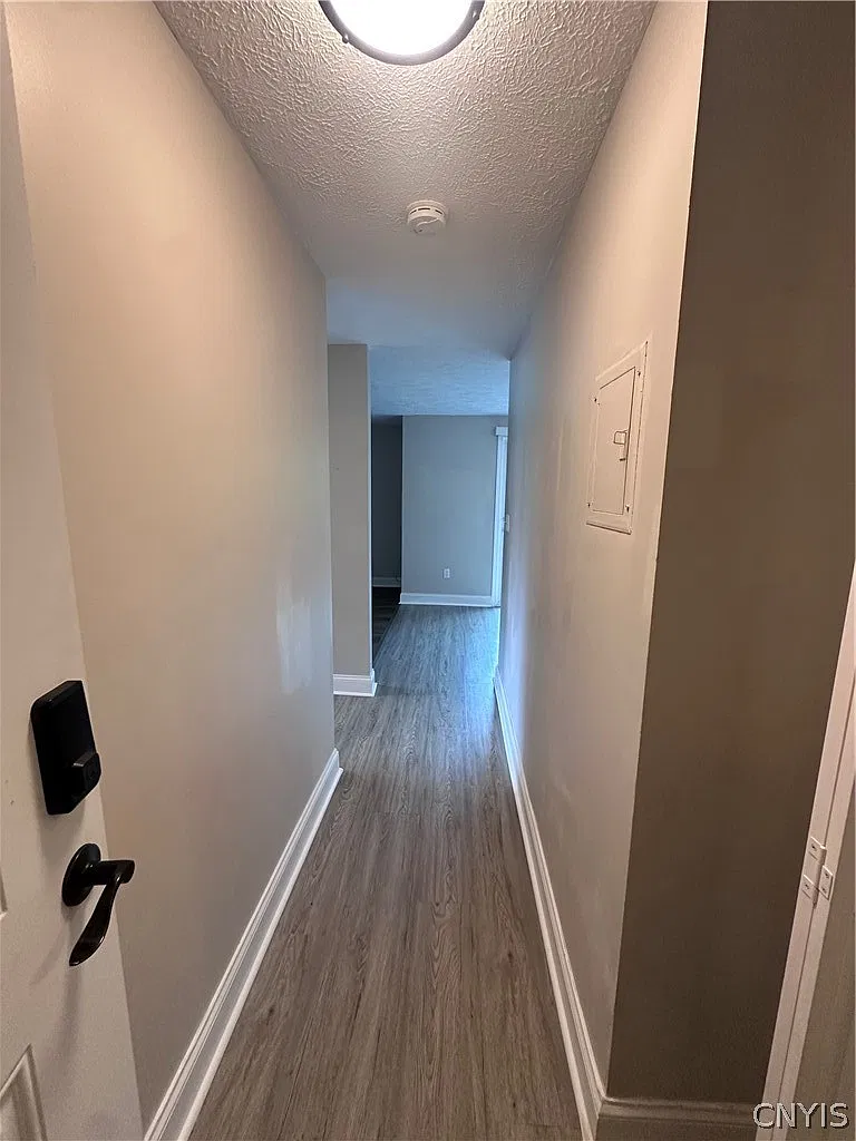 1 bed, 1.0 bath, 657 sqft, $1,200 — Photo 3