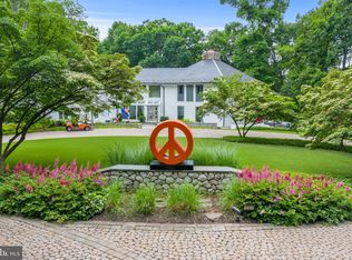 12820 River Rd, Potomac, MD 20854