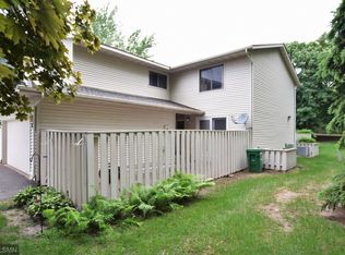 874 Monterey Dr, Shoreview, MN 55126