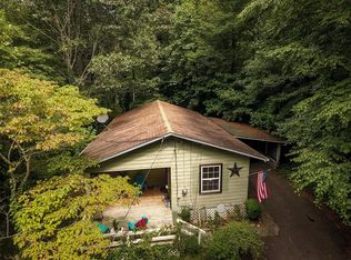 1041 Bethel Church Rd, Franklin, NC 28734