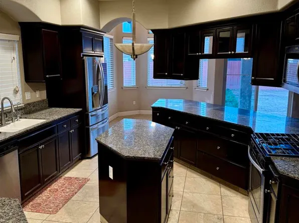 607 Westminster Way, Los Banos, CA 93635