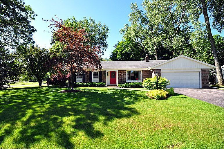 Front of House on Corner Lot