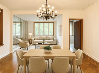 23-54 24th St #3B, Astoria, NY 11105