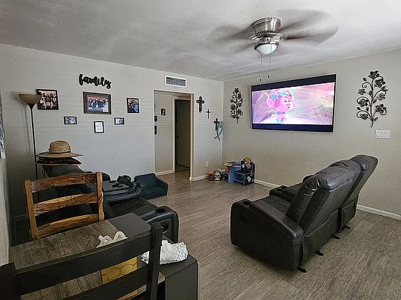3rd image of 600 E Monterey St APT A