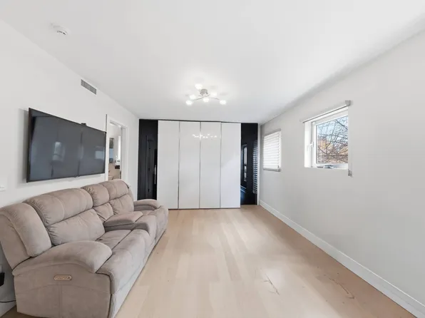 186 Flagg Place image 18 of 45