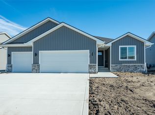 1617 NW Benjamin Dr, Ankeny, IA 50023