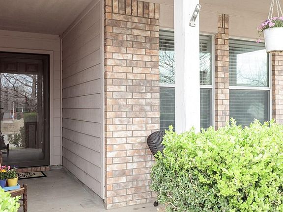 5th image of 4612 Rhone Dr