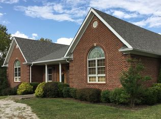 1040 Scott Station Rd, Shelbyville, KY 40065