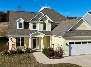 189 Windsor Dr, Fishersville, VA 22939