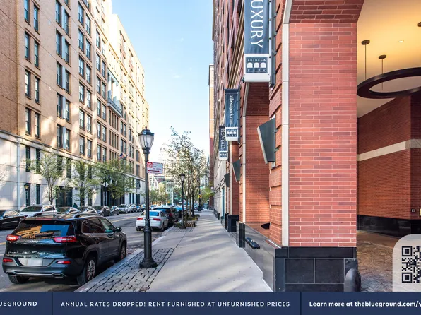 400 Chambers Street image 32 of 37