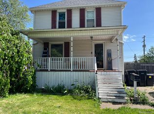 1033 S Eureka Rd, Wyandotte, MI 48192