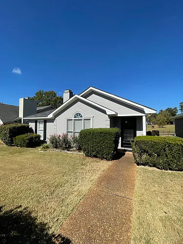 7004 Robins Nest Dr Photo 1