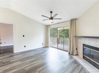 1411 Lake Pointe Way APT 6, Dayton, OH 45459