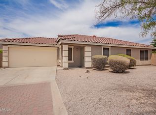 6085 S Wilson Dr, Chandler, AZ 85249