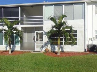 6730 Winkler Rd #2, Fort Myers, FL 33919