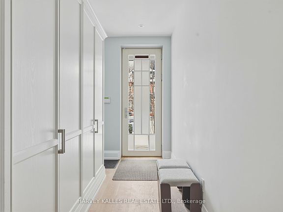 2nd image of 94B Admiral Rd