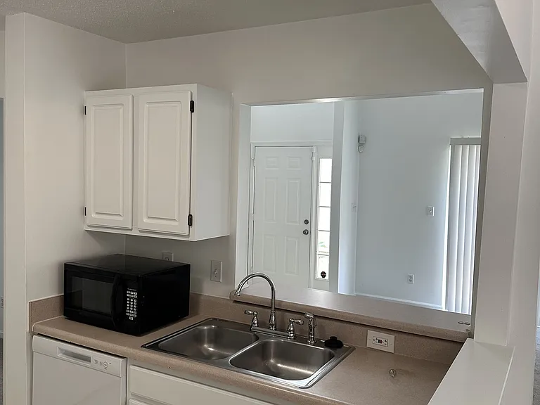 4 Marigold Ln — Photo 30